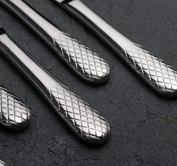 Elevate Your Dining Experience with the WILMAX Dinner Knife