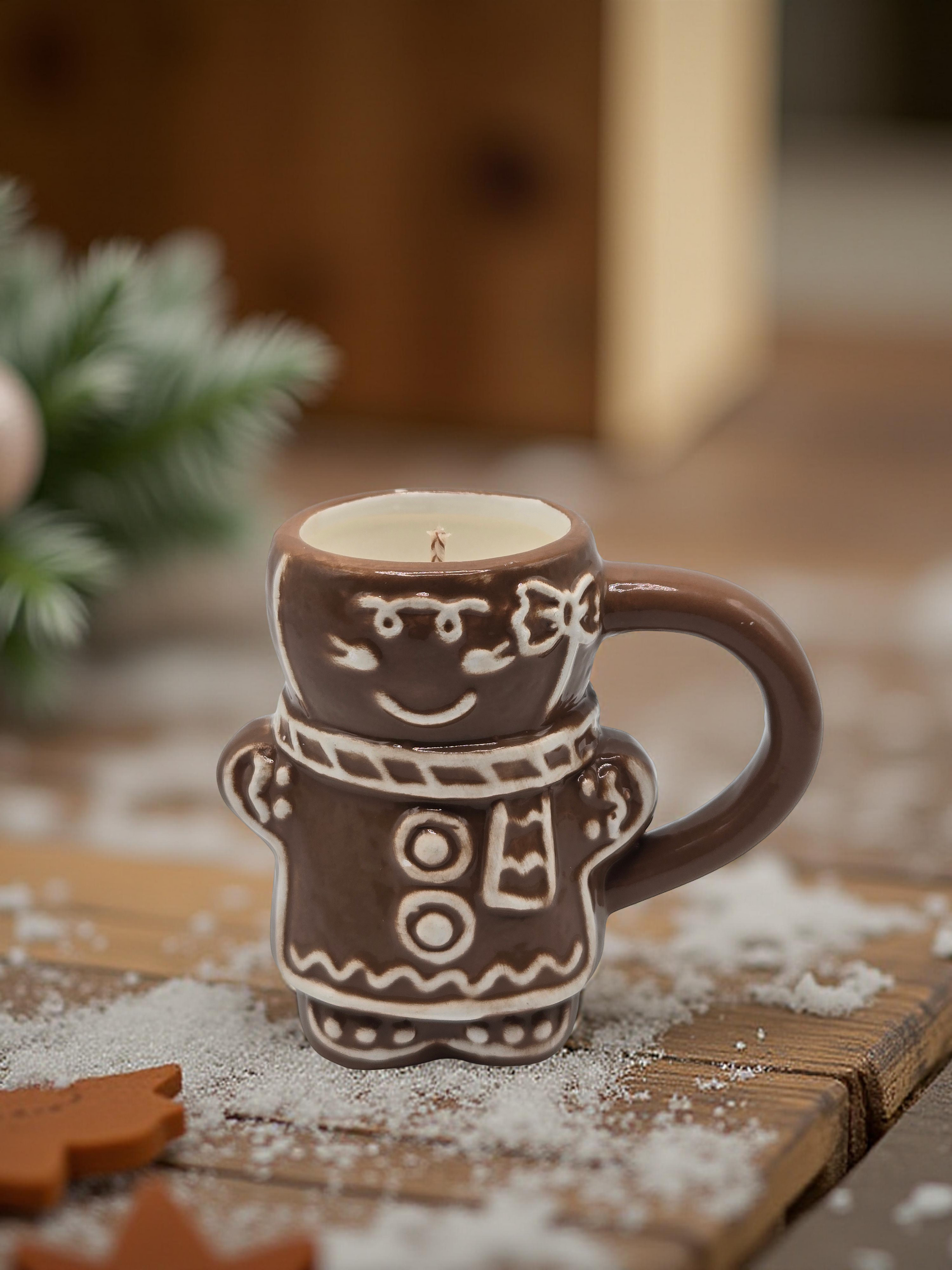 Christmas Kitchen Gingerbread Candle 3 oz