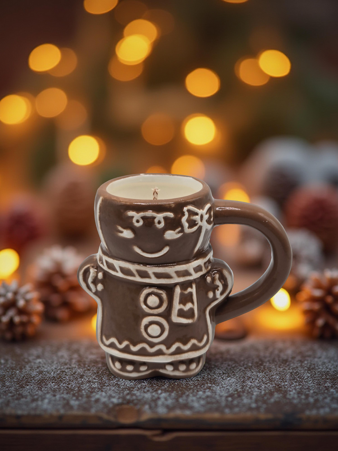 Christmas Kitchen Gingerbread Candle 3 oz