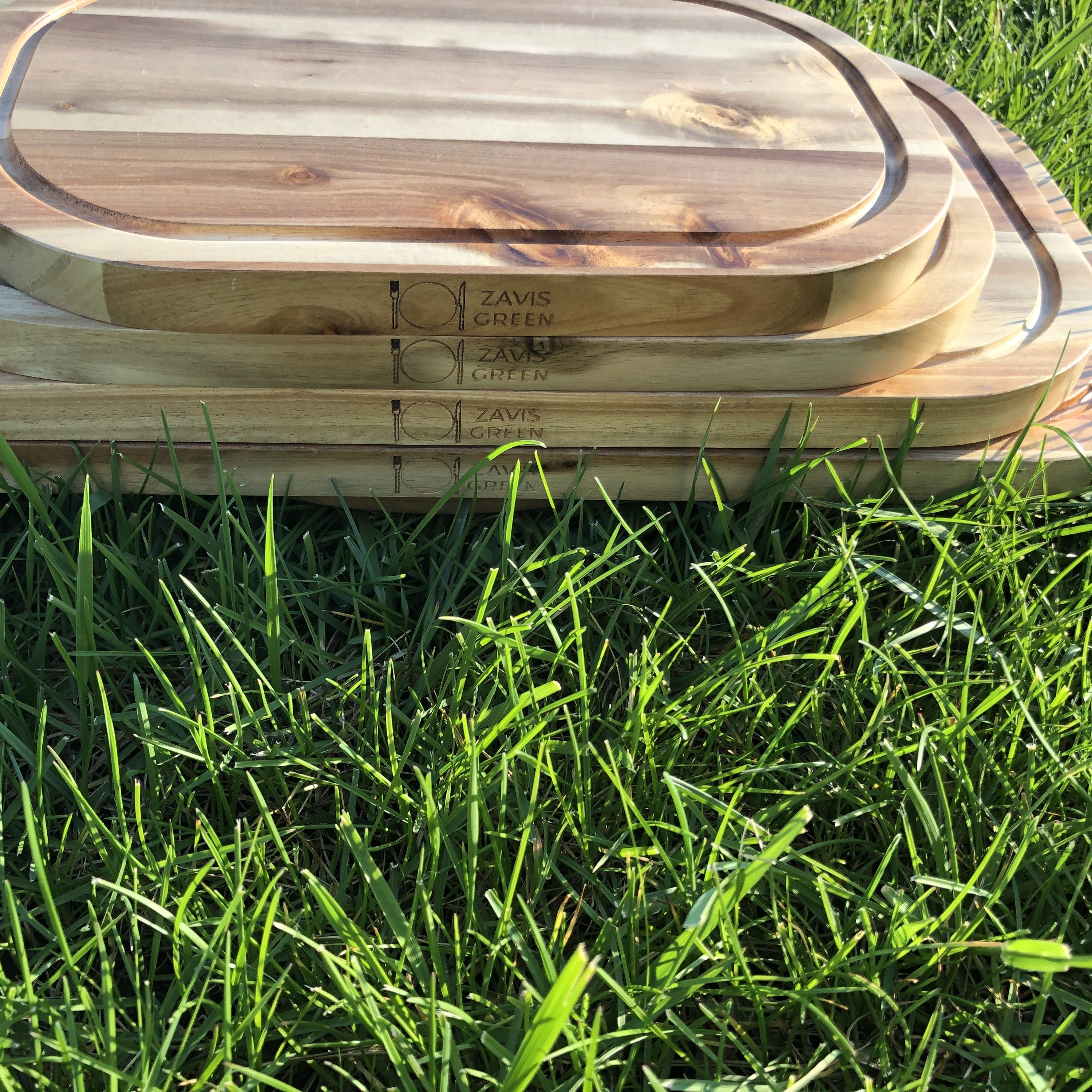 Acacia Wood Serving Rounded Cutting Board